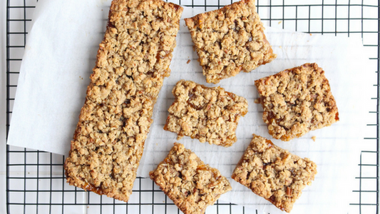 Apricot & Coconut Granola Bars